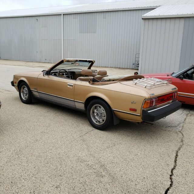 1981 Toyota Celica Convertible - photo 6
