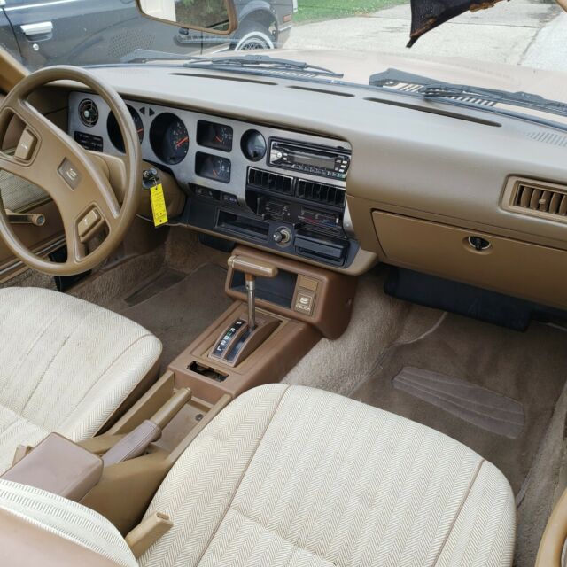 1981 Toyota Celica Convertible - photo 7