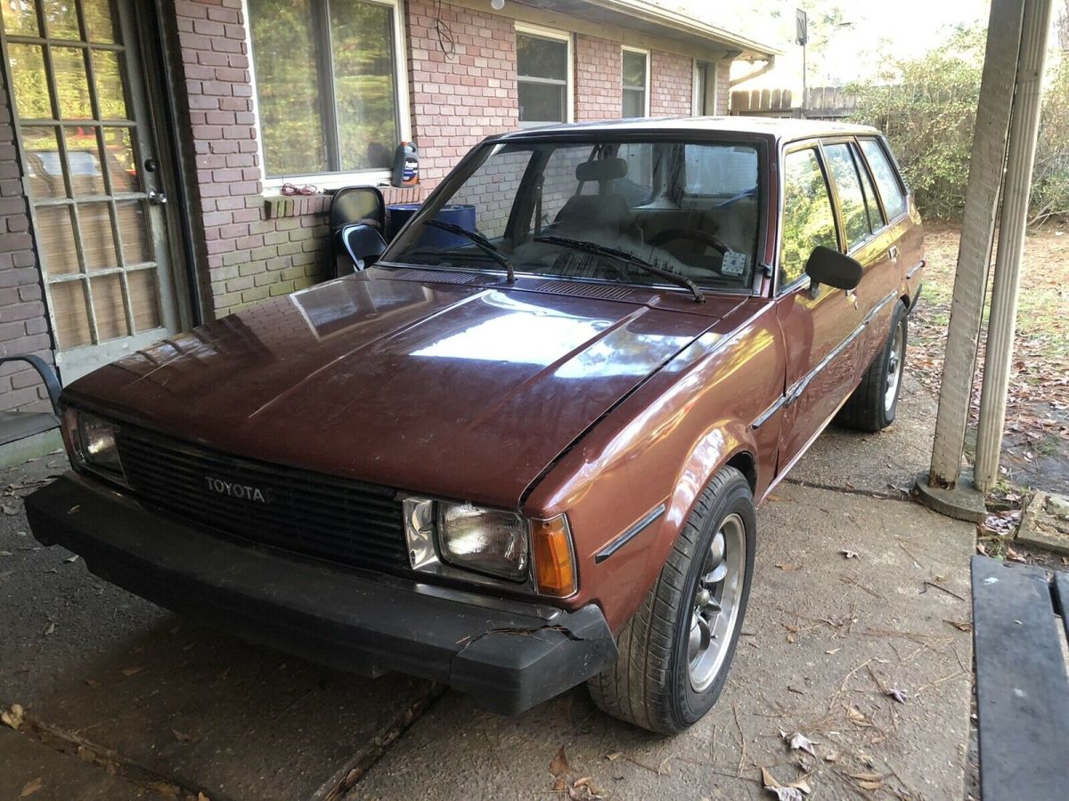 1981 Toyota Corolla Hatchback Brown RWD Manual DELUXE 1981 Toyota Corolla DELUXE