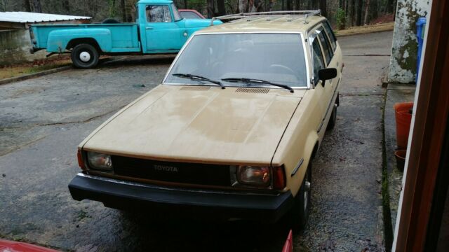 1981 Toyota corolla wagon 1.8 automatic 1981 Toyota Corolla