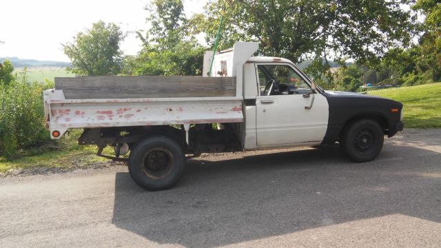 1981 Toyota. factory dump truck very rare 1981 Toyota Other