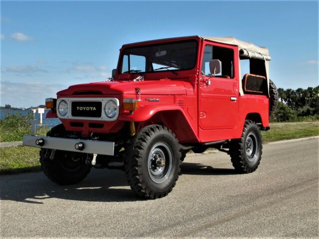 1981 Toyota FJ40, Frame off restoration, Fresh build with only test miles 1979 Toyota Land Cruiser FJ40