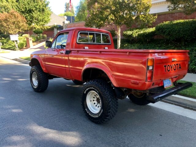 1981 Toyota Pickup short bed 4x4 - photo 3