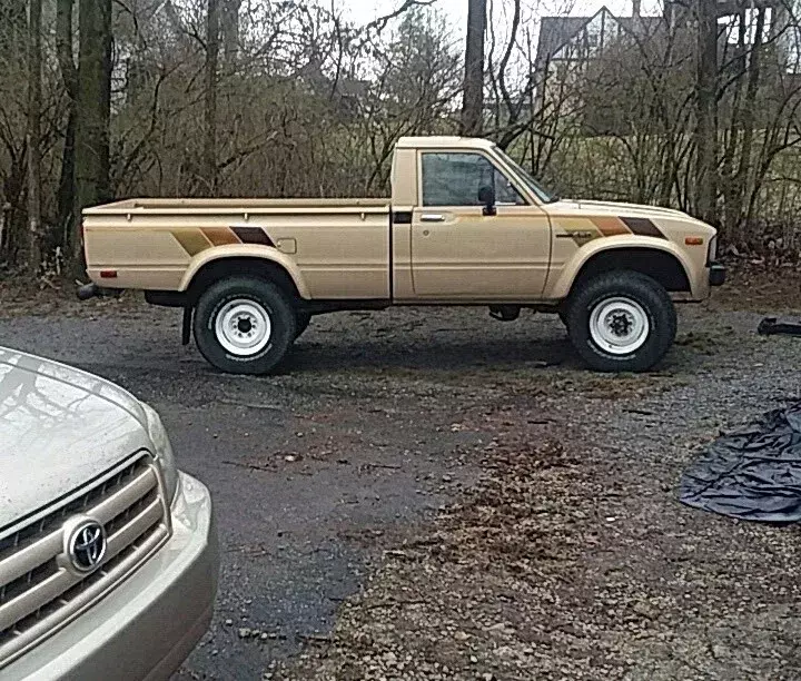 1981 Toyota Hilux RN48 Deluxe Tan 4x4 Pickup 1981 Toyota Hilux 4x4 Pickup RN48
