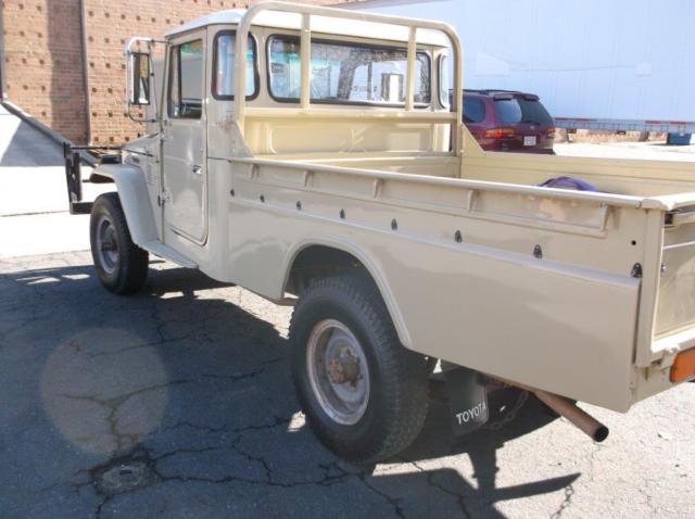 1981 Toyota Land Cruiser HJ47 Ute Pickup - photo 4