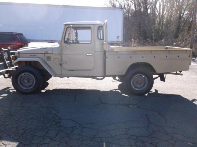 1981 Toyota Land Cruiser HJ47 Ute Pickup - photo 5