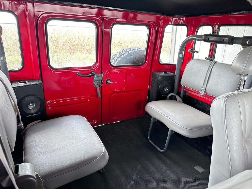 1981 Toyota Land Cruiser 2dr 4WD SUV - photo 12