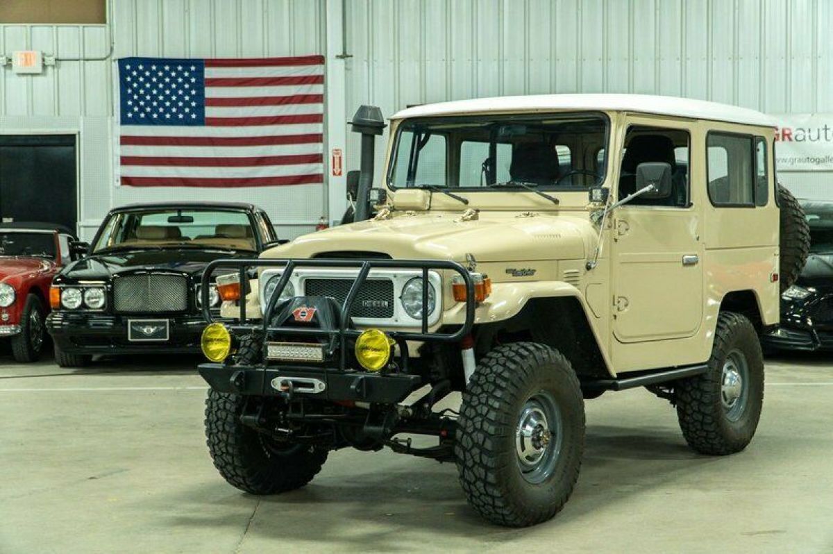 1981 Toyota Land Cruiser BJ-42 122409 Miles Tan SUV 3B Diesel 3.4L Manual 1981 Toyota Land Cruiser BJ-42