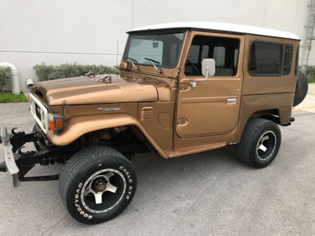 1981 Toyota Land Cruiser FJ40 - photo 2
