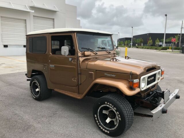 1981 Toyota Land Cruiser FJ40 - photo 7