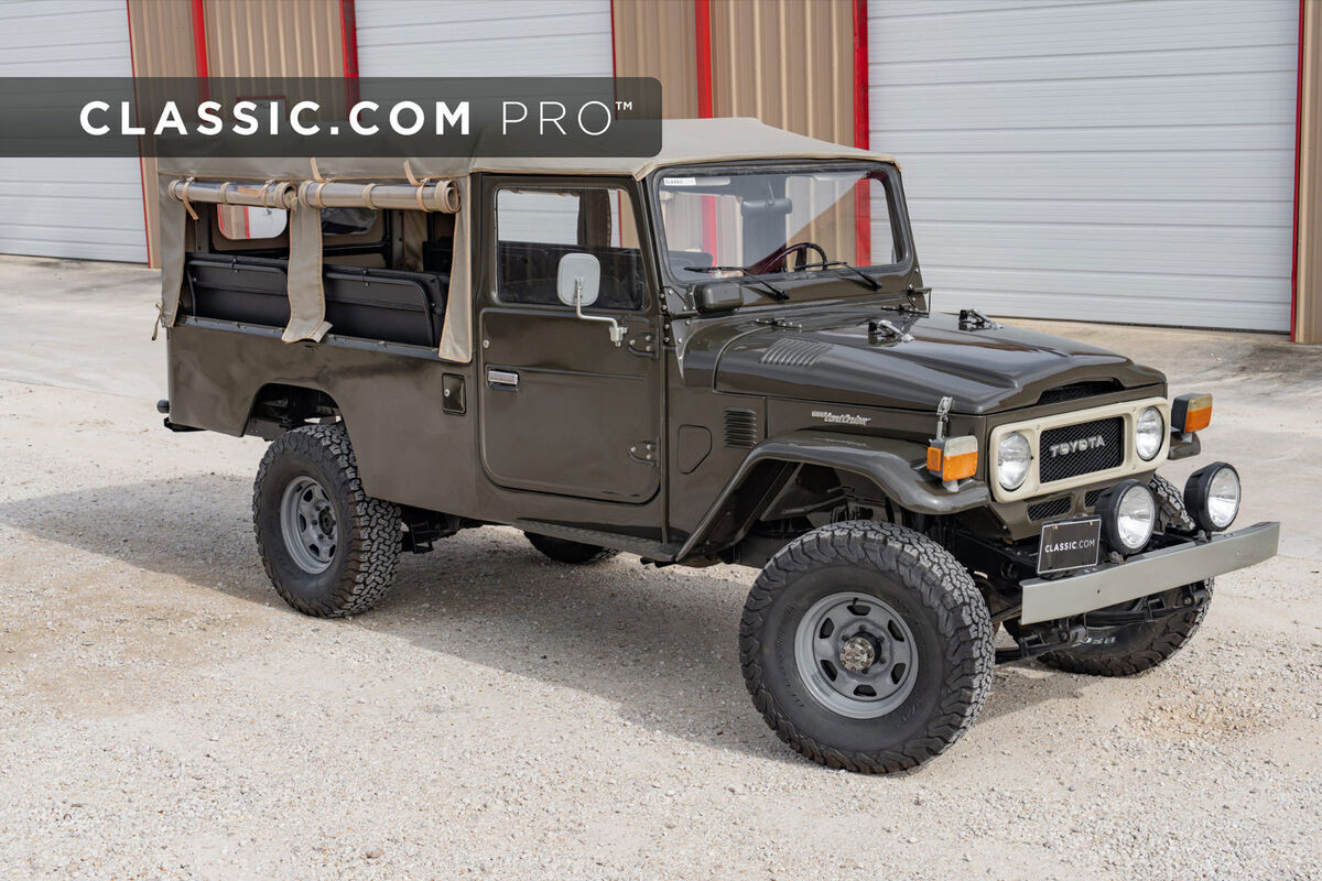 1981 Toyota Land Cruiser FJ45 Troopy - photo 4