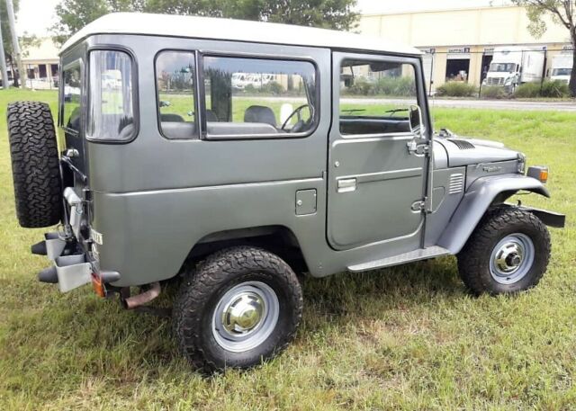 1981 Toyota Land Cruiser FJ40 Series - photo 3