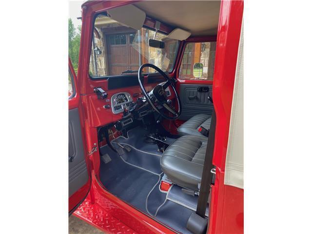 1981 Toyota Land Cruiser FJ43 - photo 2