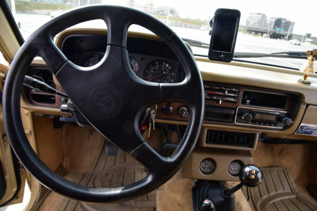 1981 Toyota Hilux SR5 Standard Cab Pickup 2-Door - photo 13