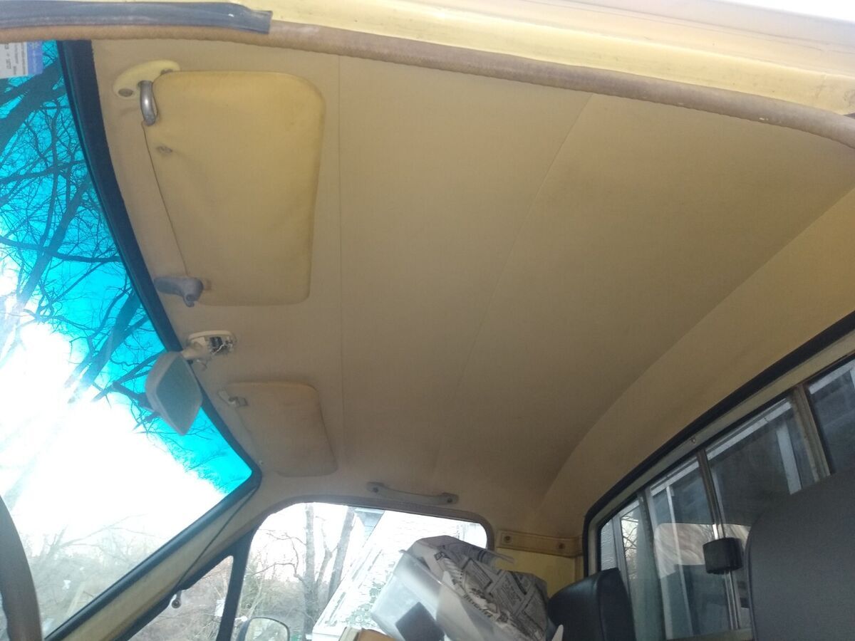 1981 Toyota Hilux 4x4 Pickup RN48 - photo 9