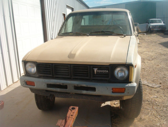 1981 Toyota SR5 PICKUP - photo 4