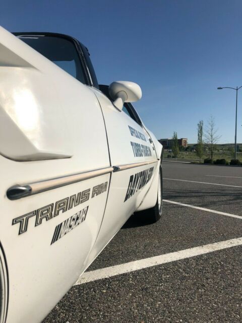 1981 Pontiac Trans Am - photo 5