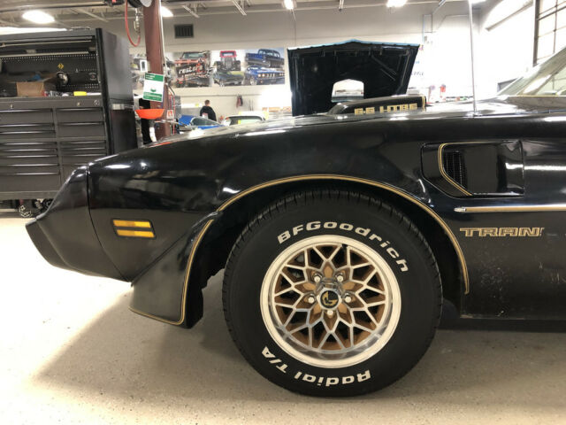 1981 Pontiac Trans Am SE Y84 Special Edition - 6.6 Litre V8, Very Solid - photo 11