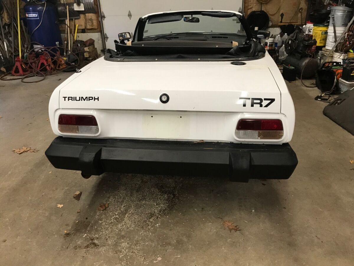 1981 Triumph TR7 - photo 4