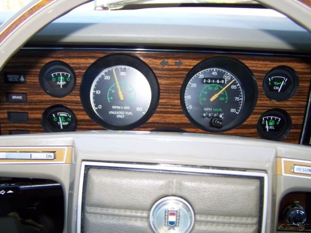 1981 Ford Mustang Ghia Hatchback 2-Door - photo 6