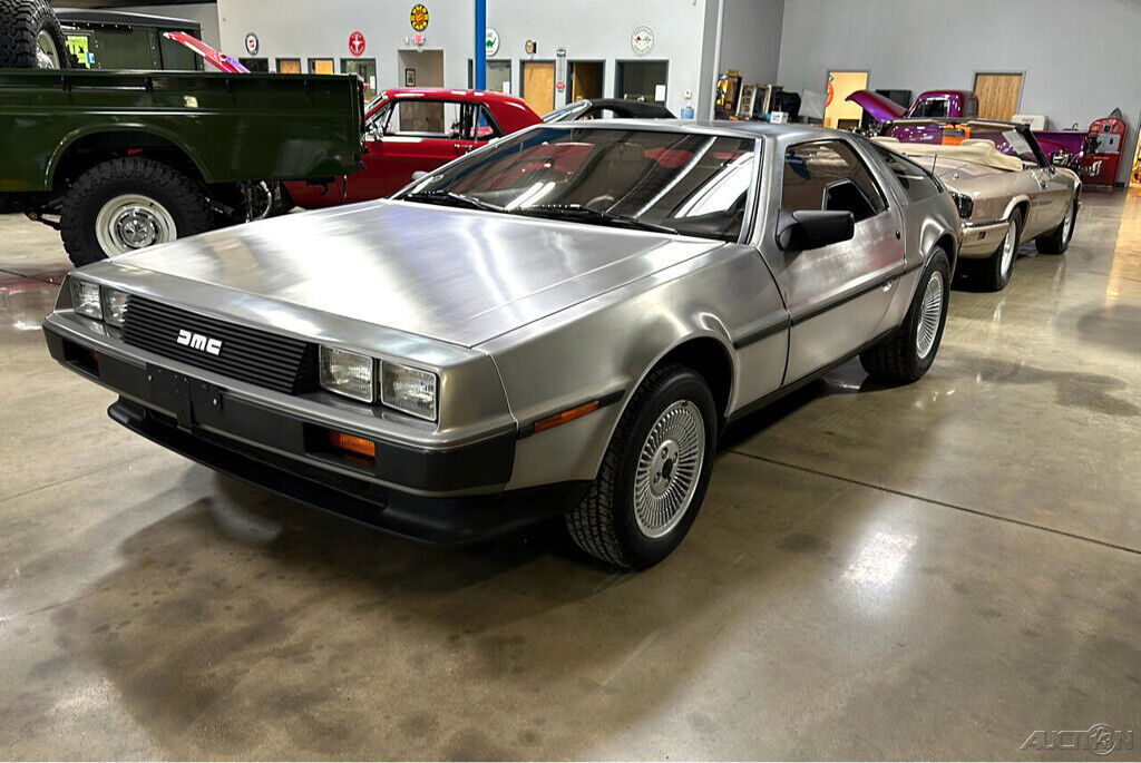 1981 DeLorean DMC-12 - photo 3