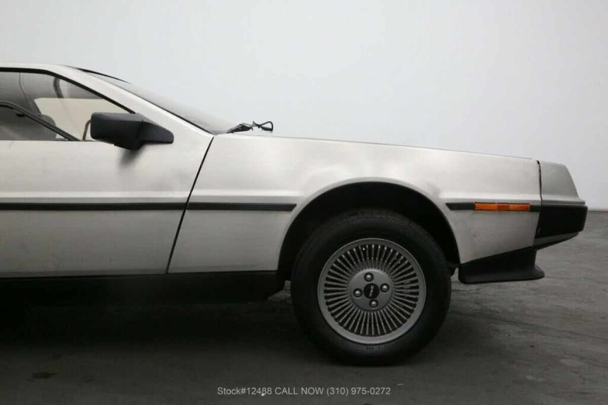 1981 DeLorean DMC - photo 10
