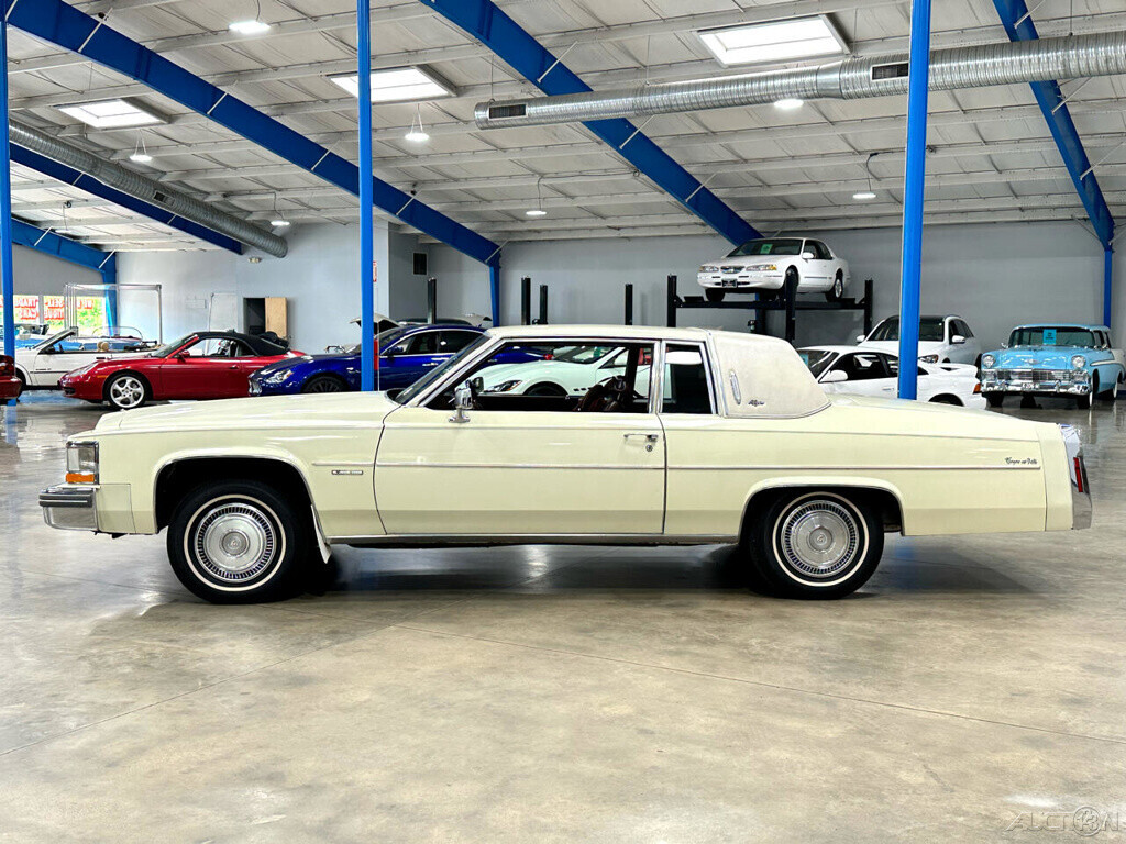 1981 Cadillac DeVille - photo 4