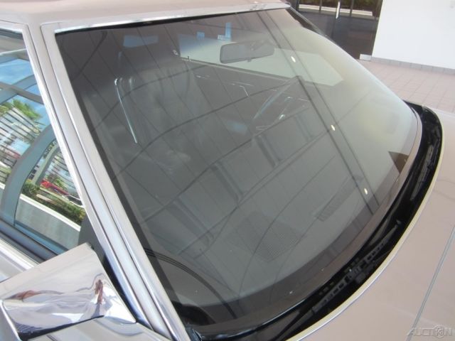 1981 Chrysler Imperial - photo 12