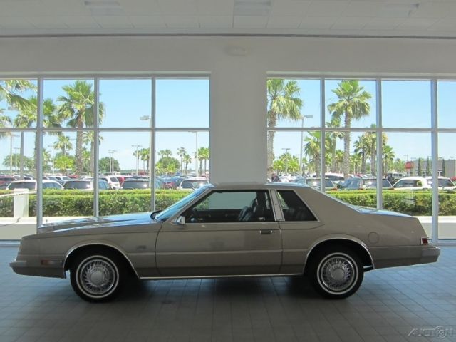 1981 Chrysler Imperial - photo 3
