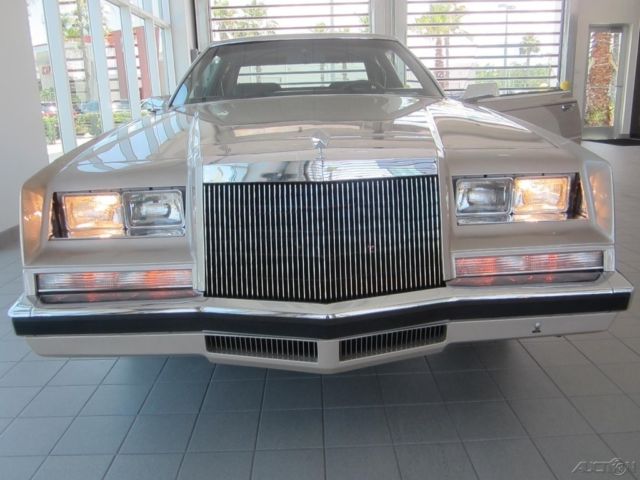 1981 Chrysler Imperial - photo 8