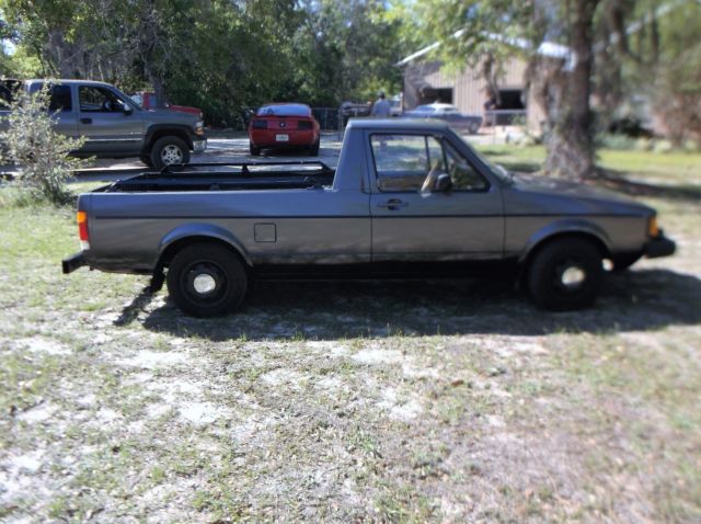 1981 Volkswagen Rabbit pickup 1.6 diesel RARE ratrod pickup rat rod runs great 1981 Volkswagen Rabbit truck