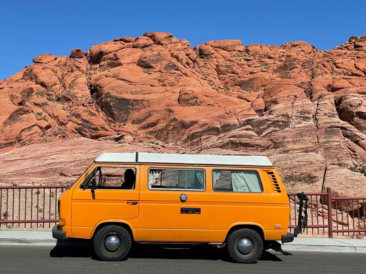 1981 Volkswagen Vanagon Orange RWD Manual CAMPER WESTFALIA 1981 Volkswagen Vanagon CAMPER WESTFALIA
