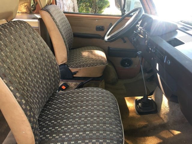 1981 Volkswagen Bus/Vanagon Super Original Low Miles 4 speed Air Cooled 2.0 - photo 12