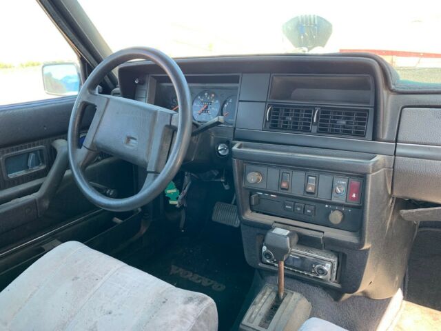 1981 Volvo 240 - photo 10