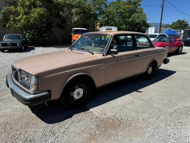 1981 Volvo 242 DL - photo 2