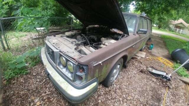 1981 Volvo 240 Wagon - photo 2