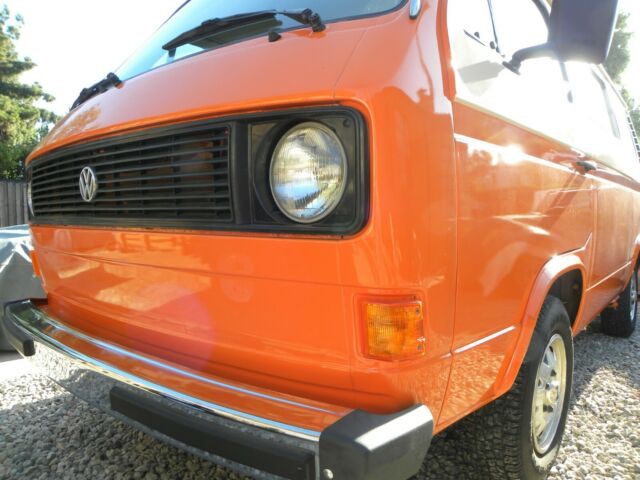 1981 VW TRANSPORTER 2.0 AIR COOL 7 PASSENGER 4 SPD SOUTHERN CALIFORNIA BUS 1981 Volkswagen Bus/Vanagon