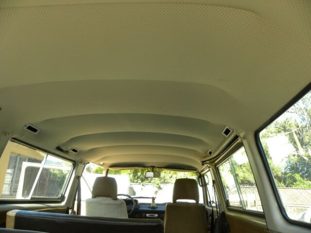 1981 Volkswagen Bus/Vanagon - photo 11