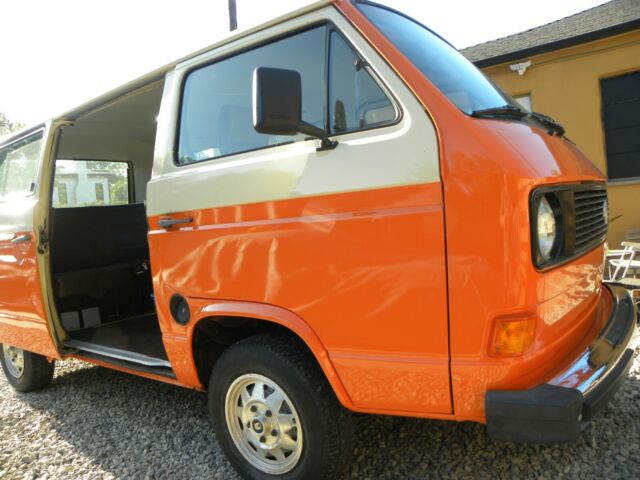 1981 Volkswagen Bus/Vanagon - photo 2