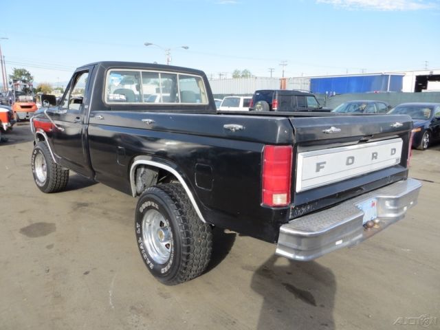 1981 Ford F-250 XLT - photo 3