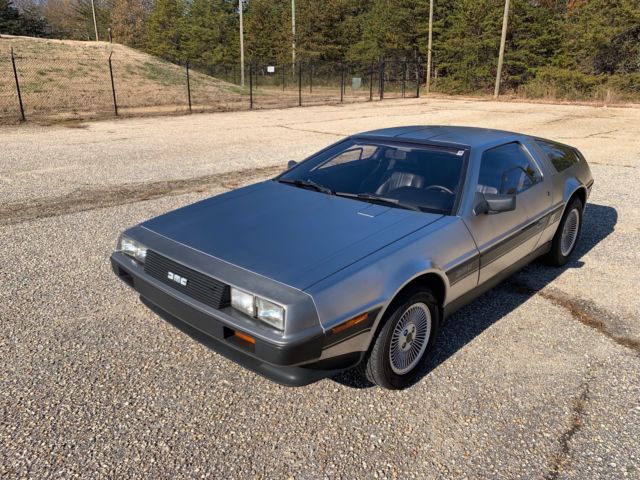1981 DeLorean DMC 12 - photo 4