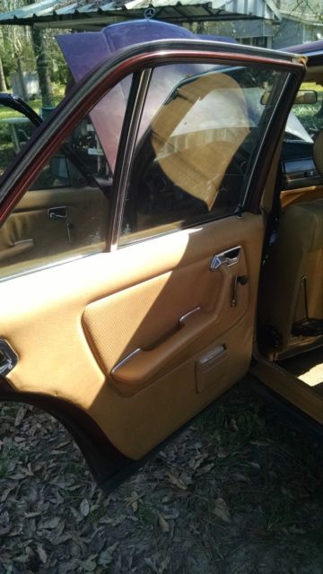 1981 Mercedes-Benz Other 240D Diesel - photo 4
