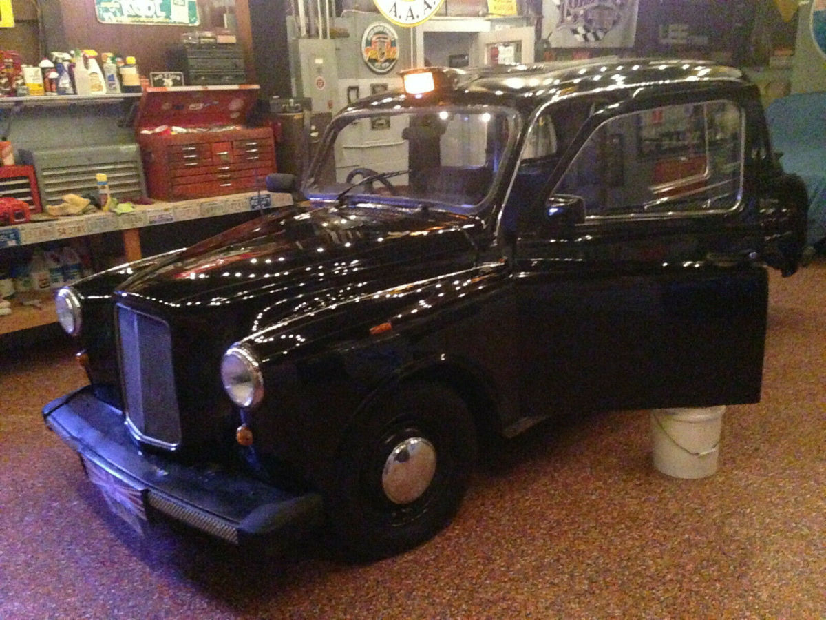 1981 Austin FX4 London Taxi - photo 3