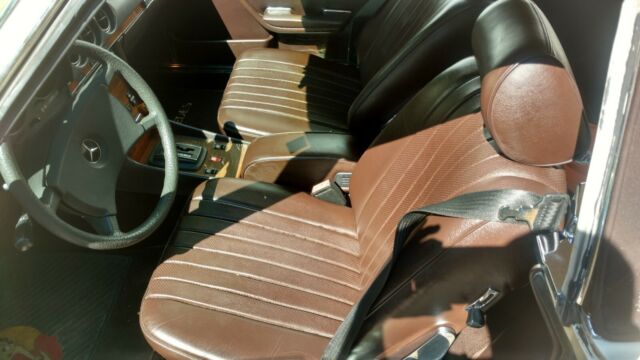 1982 Mercedes-Benz SL-Class - photo 2