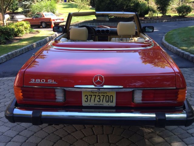 1982 Mercedes-Benz 300-Series 380 SL - photo 6