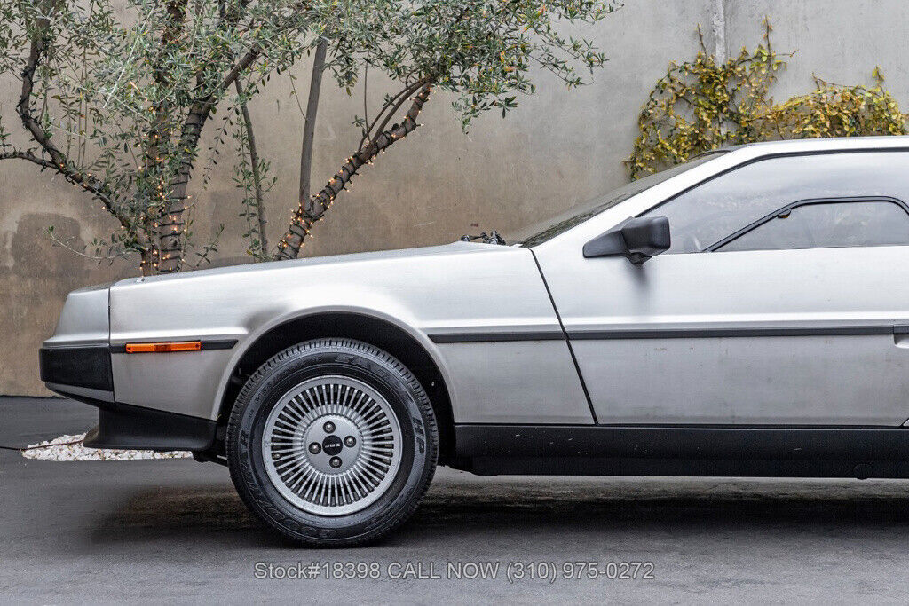 1982 DeLorean DMC-12 5-Speed - photo 12