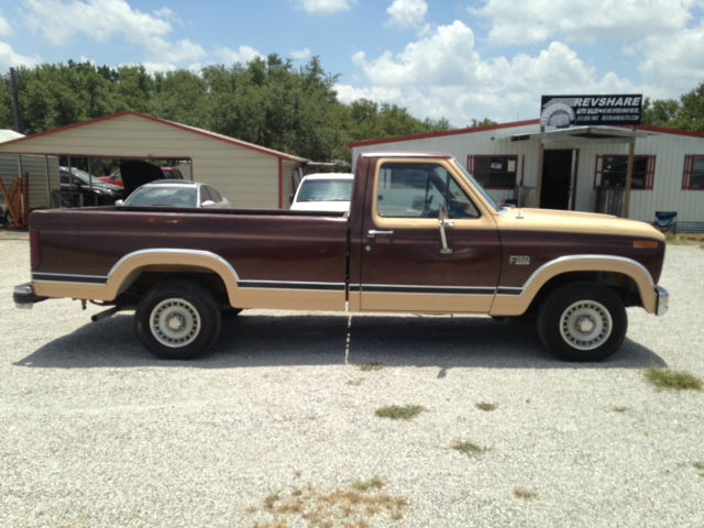 1982 Ford F-150 - photo 2