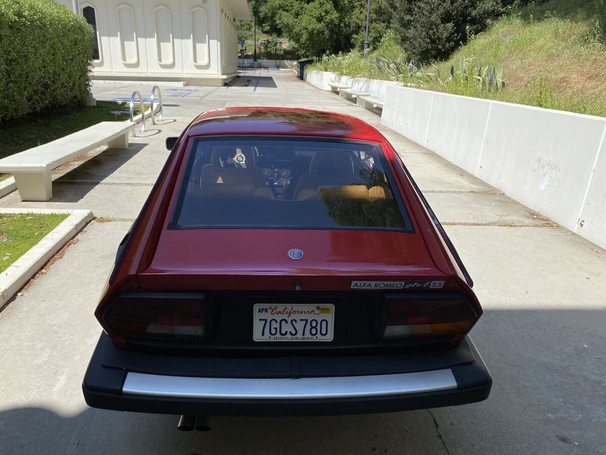1982 Alfa Romeo GTV V6 2.5 - photo 8