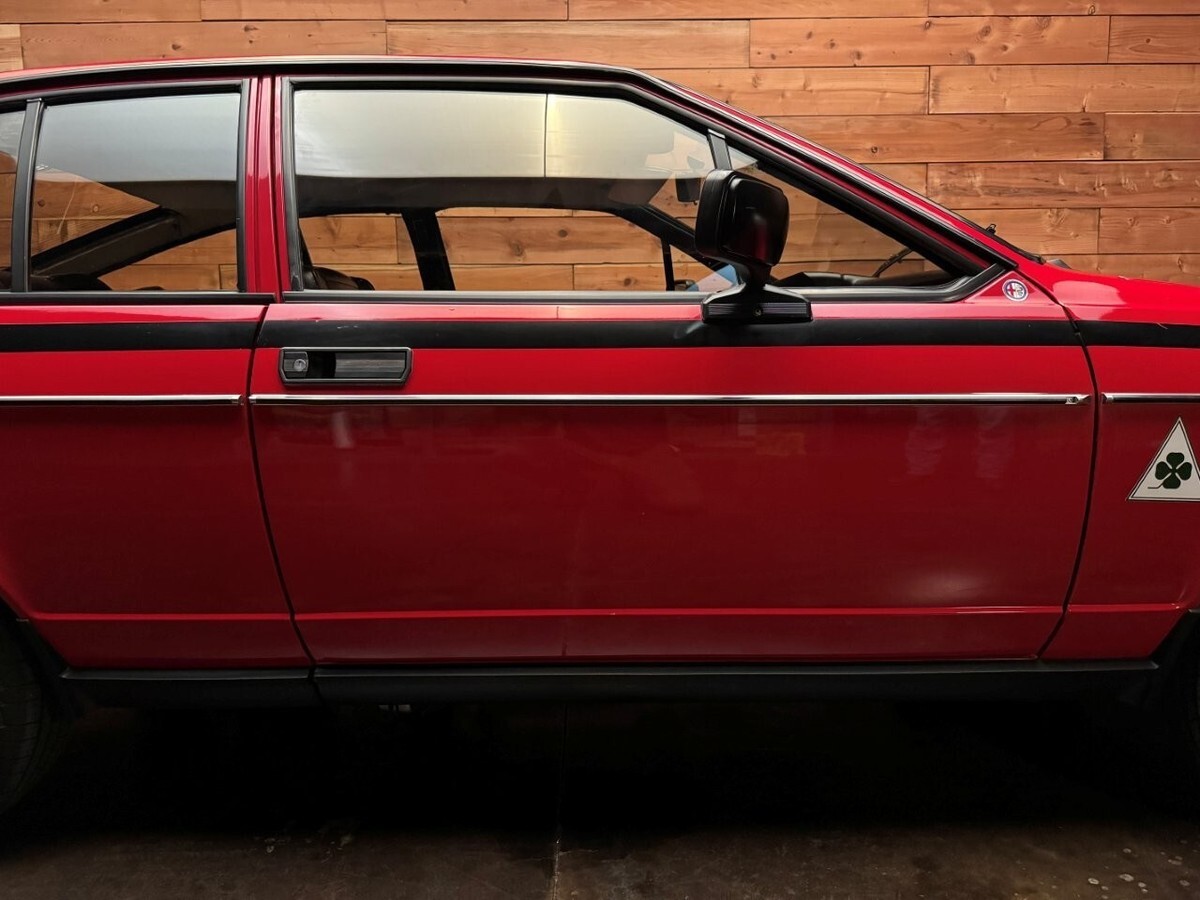1982 Alfa Romeo GTV6 - photo 7