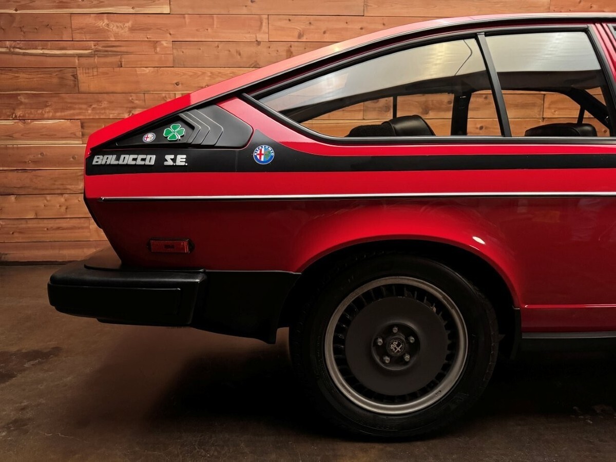 1982 Alfa Romeo GTV6 - photo 8